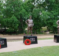 VC Memorial Park - Honouring Our Heroes - Accommodation VIC