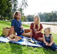 Wagga Beach - Accommodation VIC