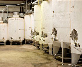 Chalkers Crossing Winery - Accommodation VIC 5