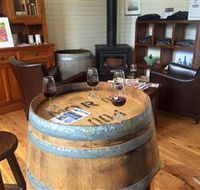 Mortimers of Orange - Accommodation VIC