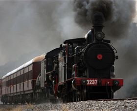 Lachlan Valley Railway - Accommodation VIC 0