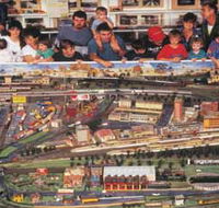 Cowra Fun Museum - Accommodation VIC