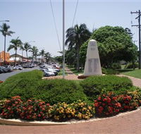 Yeppoon War Memorial - Accommodation VIC