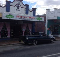 Taylors Sweets and Treats - Accommodation VIC