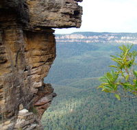 Three Sisters - Honeymoon Bridge - Accommodation VIC