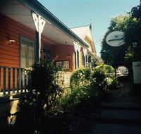 Starflower Apothecary - Accommodation VIC