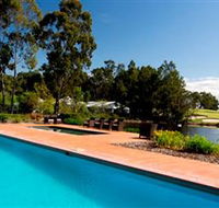 Cypress Lakes Golf and Country Club - by Oaks Hotels and Resorts - Accommodation VIC