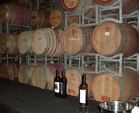 Tertini Wines - Accommodation VIC 1