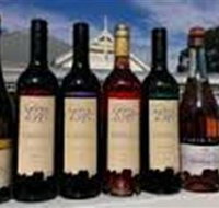 Camyr Allyn Winery - Accommodation VIC