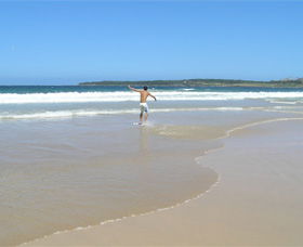 Shellharbour Beach - Accommodation VIC 1