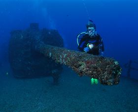 HMAS Brisbane Dive Site - Accommodation VIC 1