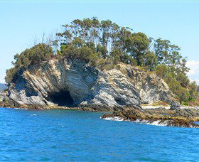 Kayaking Batemans Bay - Accommodation VIC 1
