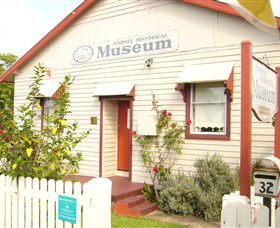 Tinonee Self-Guided Heritage Walk - Accommodation VIC 0