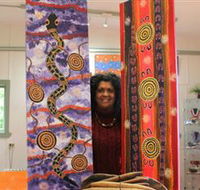 Apma Creations Aboriginal Art Gallery and Gift shop - Accommodation VIC