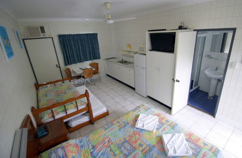 Tropical Palms Inn - Accommodation VIC 5