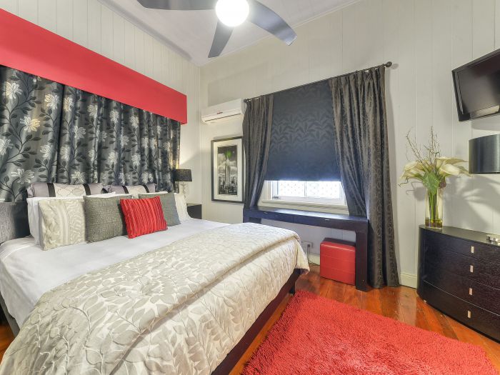 Spring Hill QLD Accommodation VIC