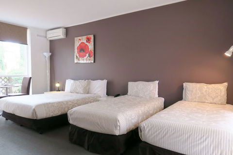 Lyndoch Hill - Accommodation VIC 3