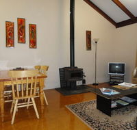 Tinglewood Cabins - Accommodation VIC
