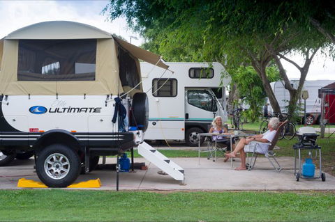 Noosa River Holiday Park - Accommodation VIC 1