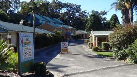 Sussex Inlet Holiday Centre - Accommodation VIC 8