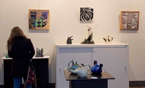 Glen Innes Art Gallery Inc - Accommodation VIC 0
