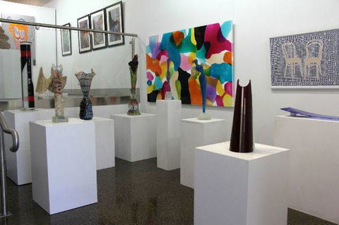Colin Sweeney Art - Accommodation VIC 0