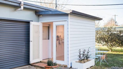 Gallery Of Small Things - Accommodation VIC 0