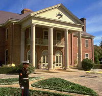 Embassy Drive - Accommodation VIC