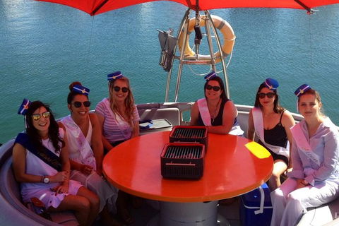 Self-Drive BBQ Boat Hire Mandurah - Group Of 7 - 10 People - Accommodation VIC 1