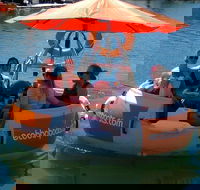 Self-Drive BBQ Boat Hire Mandurah - Group of 3 - 6 people - Accommodation VIC
