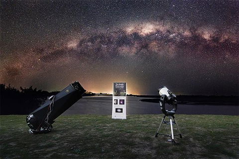 Astronomy Experience Exmouth - Koobooroo Oval - Accommodation VIC 1