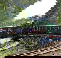 Private Dandenong Ranges Tour including Puffing Billy - Accommodation VIC
