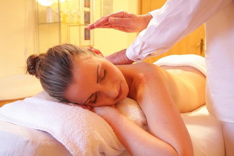 MASSAGE (RELAXATION, DEEP TISSUE, WHOLE BODY,SPORTS ETC.) - Accommodation VIC 0