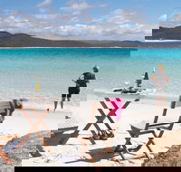 4x4 and Lunch Full Day Freycinet and Wineglass Bay - Accommodation VIC