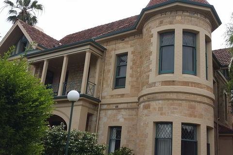 Adelaide Walking Tour: Grand Mansions And Sub-Divisions - Accommodation VIC 3