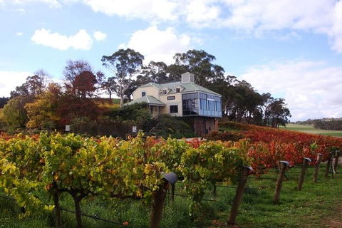 Adelaide Hills Day Tour. Winery Cellar Doors - Accommodation VIC 1
