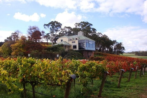 Adelaide Hills Day Tour. Winery Cellar Doors - Accommodation VIC 3