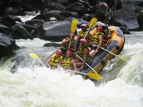 Tully River Full-Day White Water Rafting From Cairns Including Lunch - Accommodation VIC 3