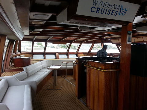 Lunch Buffet Cruise On The Gold Coast - Accommodation VIC 8