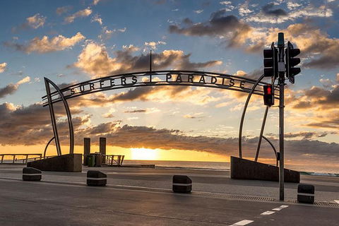 Green Cabs Surfers Paradise Tours - Accommodation VIC 0
