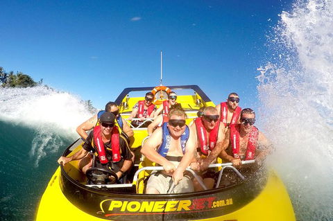 Airlie Beach Jet Boat Thrill Ride - Accommodation VIC 10