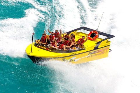 Airlie Beach Jet Boat Thrill Ride - Accommodation VIC 11
