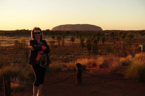 Uluru Field Of Light Sunrise Tour - Accommodation VIC 3