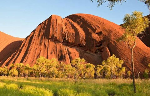 Uluru Sunrise And Guided Base Walk - Accommodation VIC 2