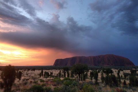 Uluru Small Group Tour Including Sunset - Accommodation VIC 7