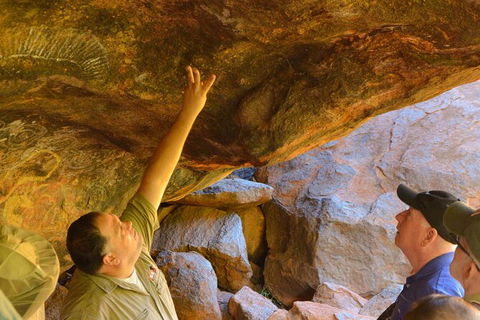 Uluru Small Group Tour Including Sunset - Accommodation VIC 9