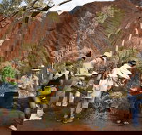 Full Uluru Base Walk at Sunrise Including breakfast - Accommodation VIC