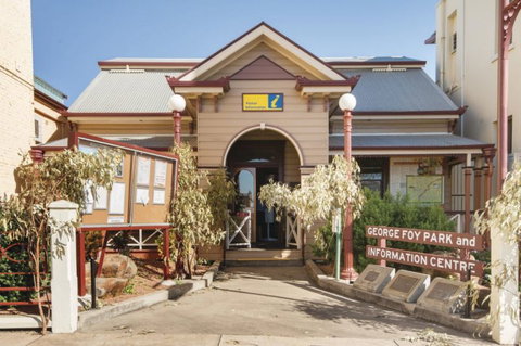 14 Day Dinos, Crocs And Gold - Accommodation VIC 0