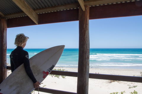 Back Beach - Geraldton - Accommodation VIC 0