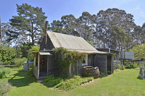 Davidson Whaling Station Historic Site - Accommodation VIC 0